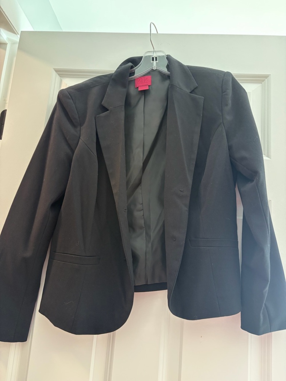 Black Women’s Fitted Blazer